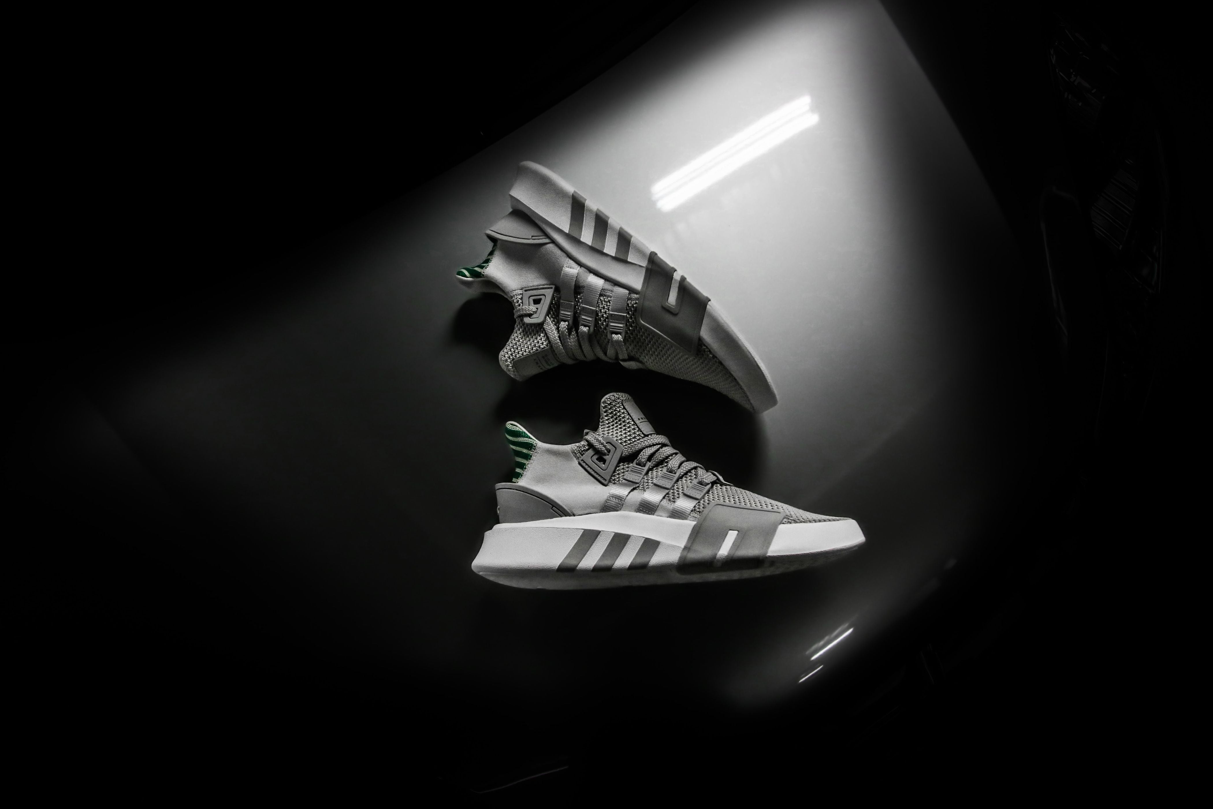 What Are Elevator Shoes